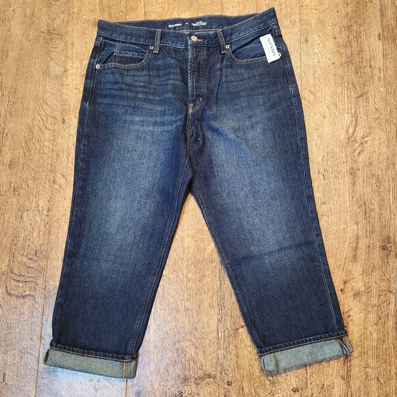Old Navy Denim - OLD NAVY High-Rise Slouchy Straight Slimming Pockets Cuffed Capris - Sz 10  NWT